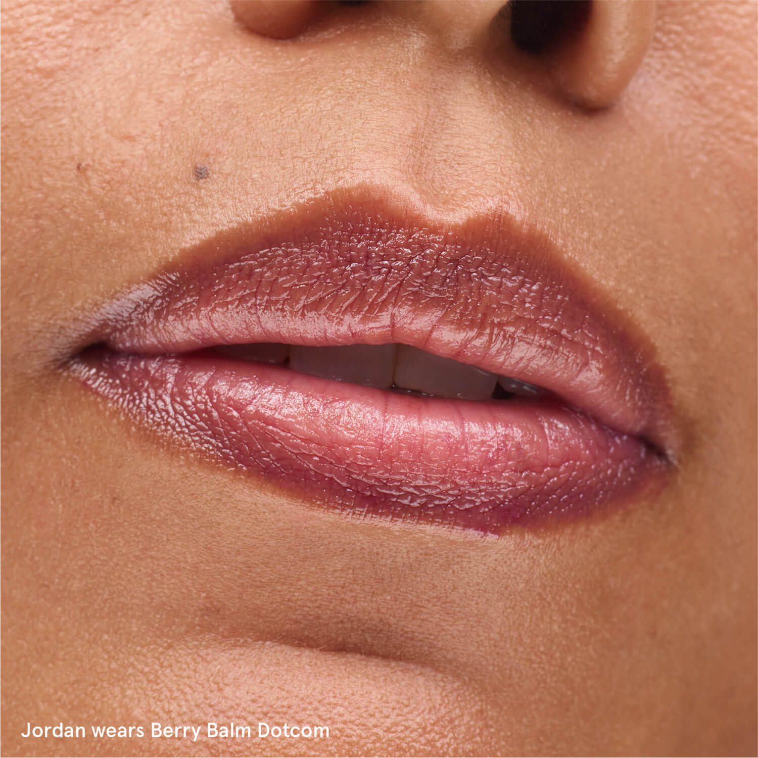 BALM DOTCOM (BÁLSAMO LABIAL HIDRATANTE)